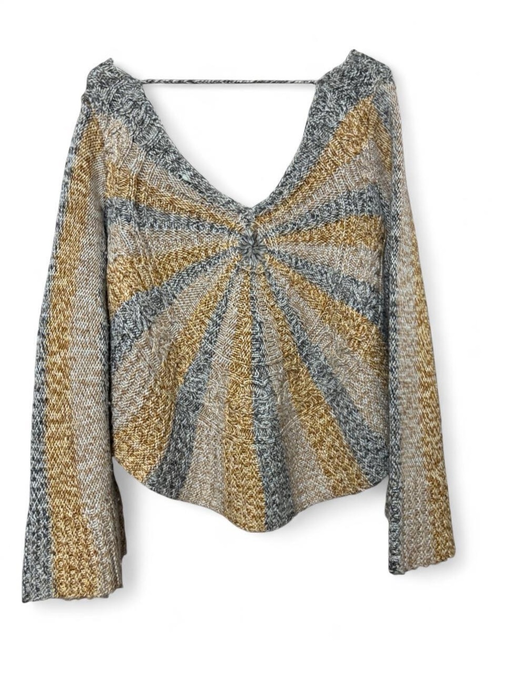 Free People Radiant Moonbeam Knit V-Neck Pullover in Gray & Gold